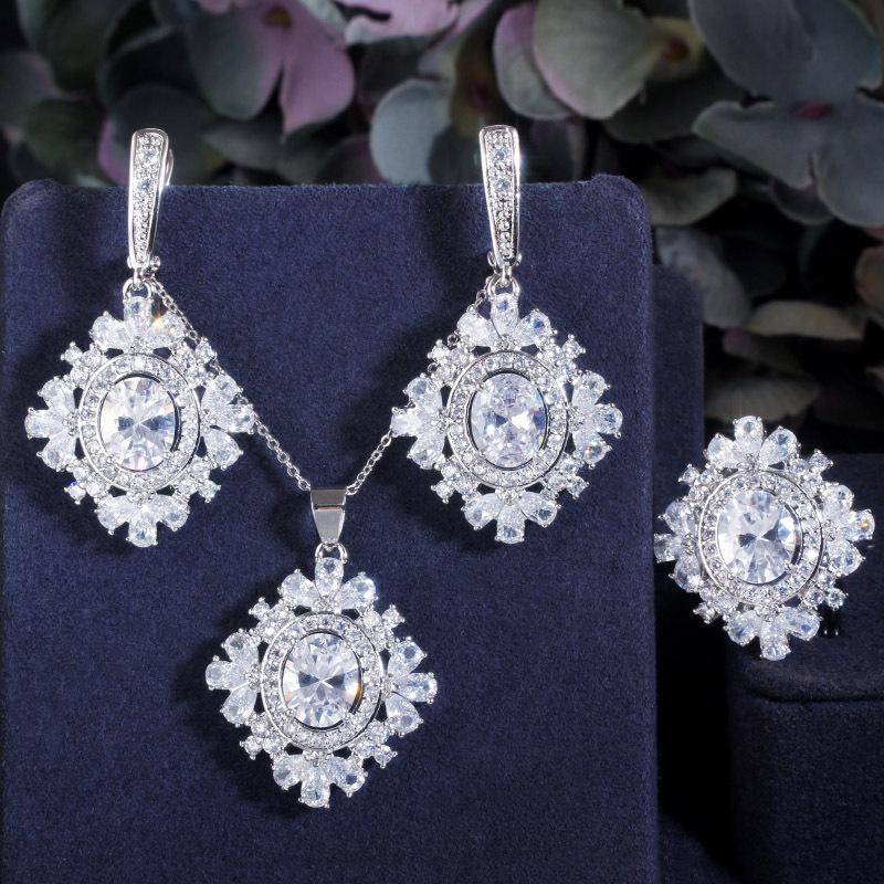 Jewelry Three-Piece Set Zircon Necklace Crystal Earrings Diamond Bracelet Ring Set Chain