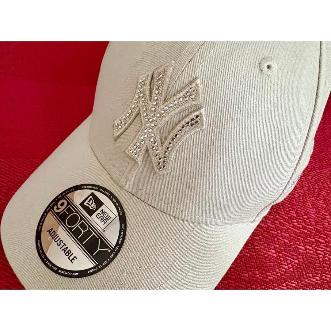 Used New Era 9FORTY Rhinestone NY Yankees Ivory
