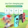 Nabíjecí rukojeť Joy-Con Kompatibilní s Nintendo Switch OLED, Přenosná rukojeť ve tvaru V s přechodem pro Switch Joy-con, Rychlost nabíjení při hraní