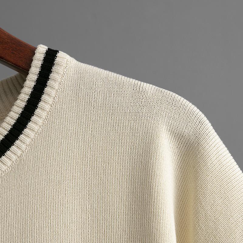 QICED This Is A Two-piece Set of Summer Round-neck Short-sleeved, Tapered, Slimming and Draping Long Pants with Contrasting Color Edges