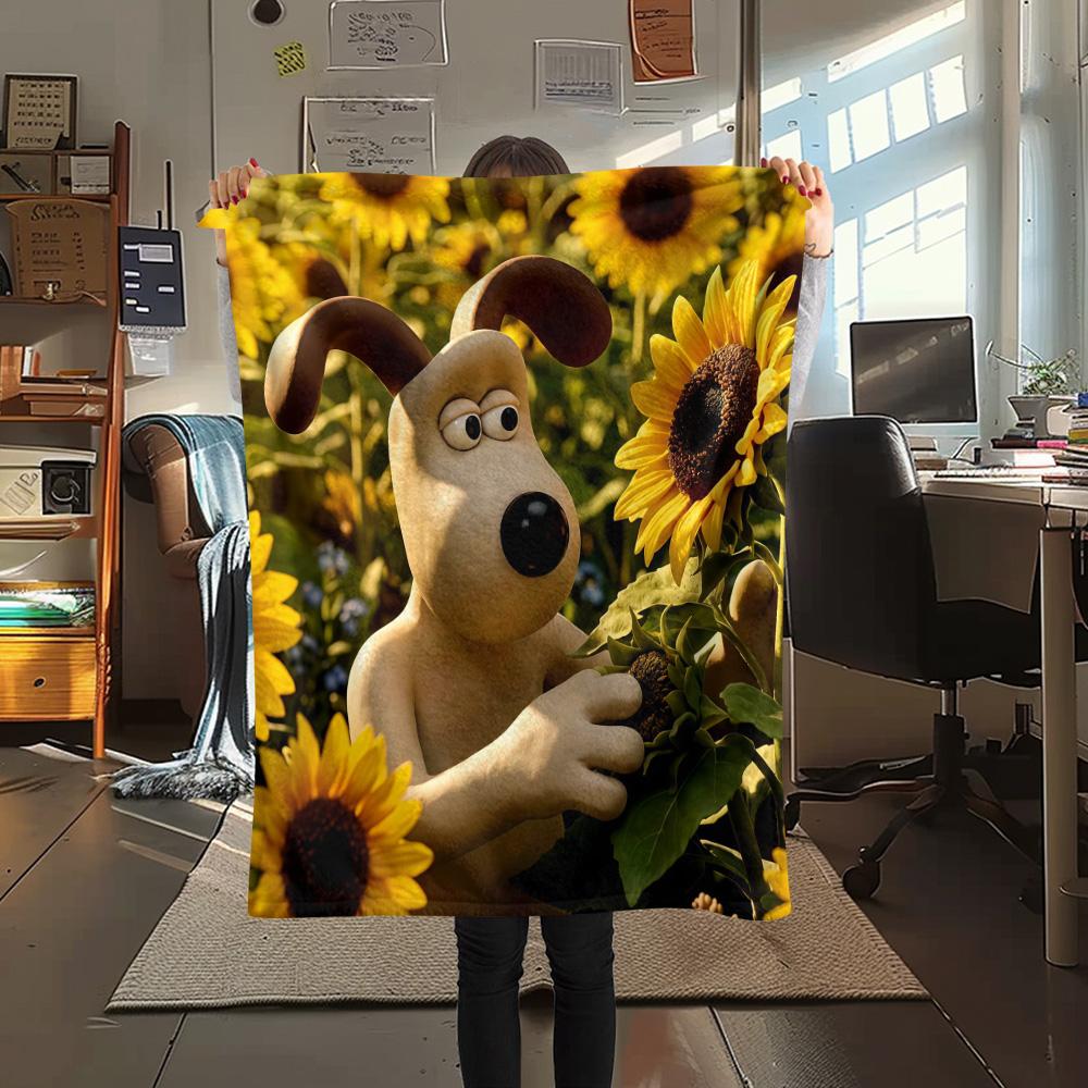 Wallace and Gromit Flannel Blanket, High quality Comfortable for All Seasons, Home Decor, Warmth and Comfort