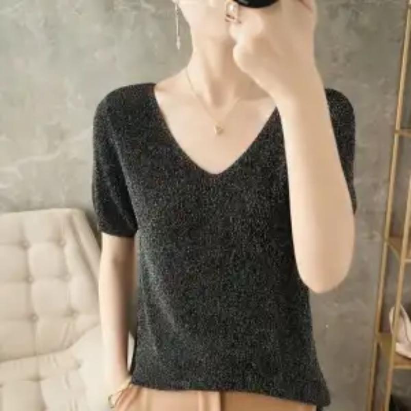 Women's Light Gray V-Neck Knit Top Half Sleeve Slim Fit Casual T-Shirt