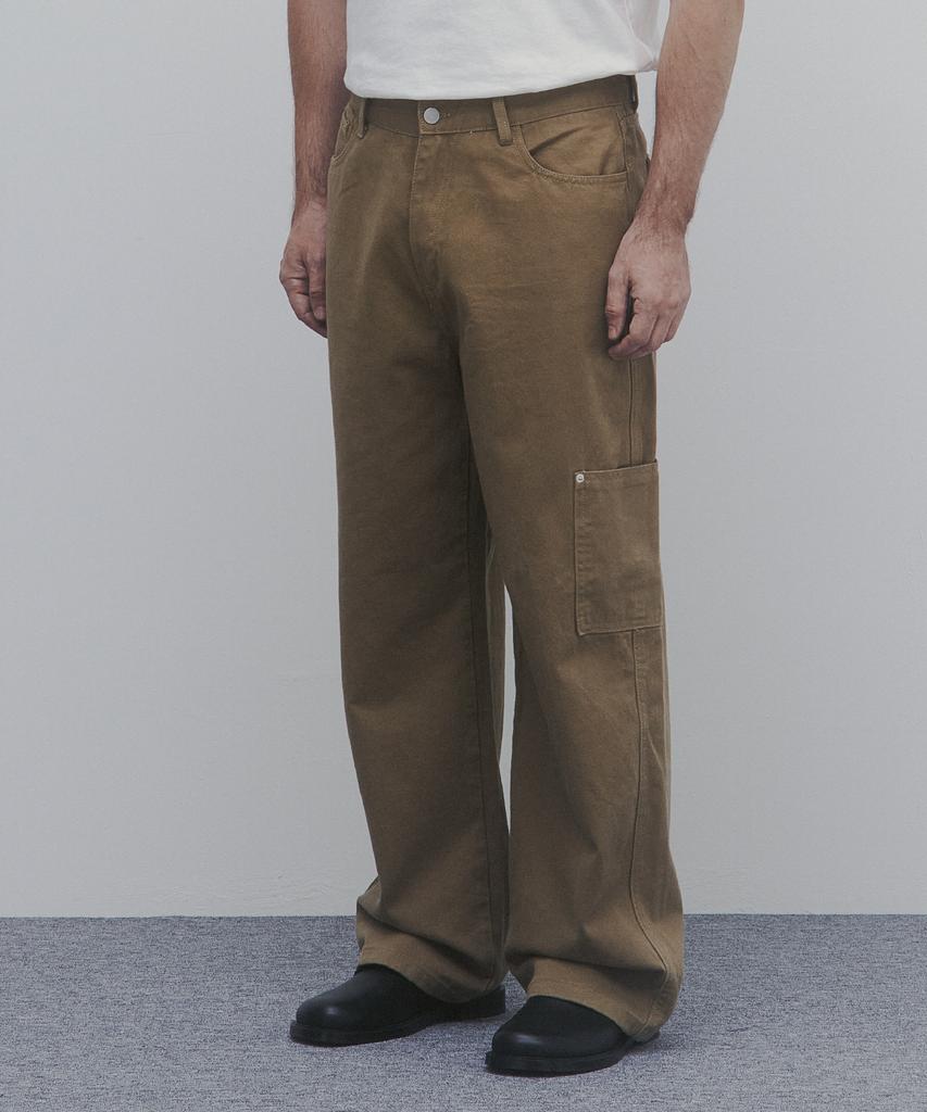 ANDAGAIN Cotton Wide Patch Pocket Pants (Dark Beige)