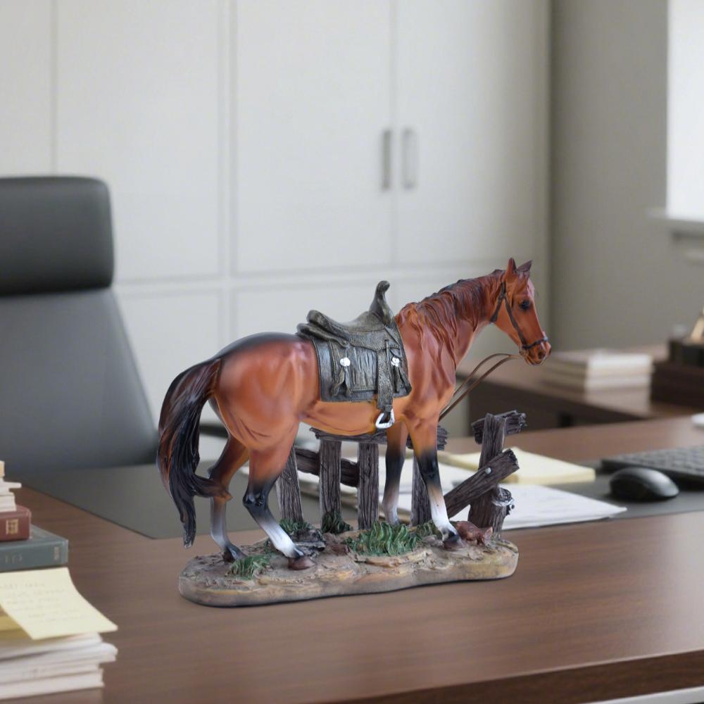 Statua Ornamento Cavallo in Resina Moderna Creativa, Scultura Animale Simulazione, Decorazione per la Casa per Soggiorno Ufficio, Regalo per Laurea Vacanze per Amici