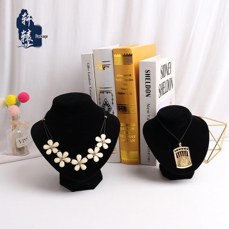 Heart Necklace Jewelry Display Stand for Pendant Exhibits