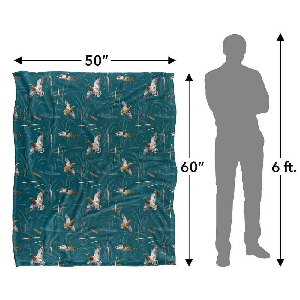 JQ Licensing Bs-Jp Silky Ducks Hunting Supersoft Blanket
