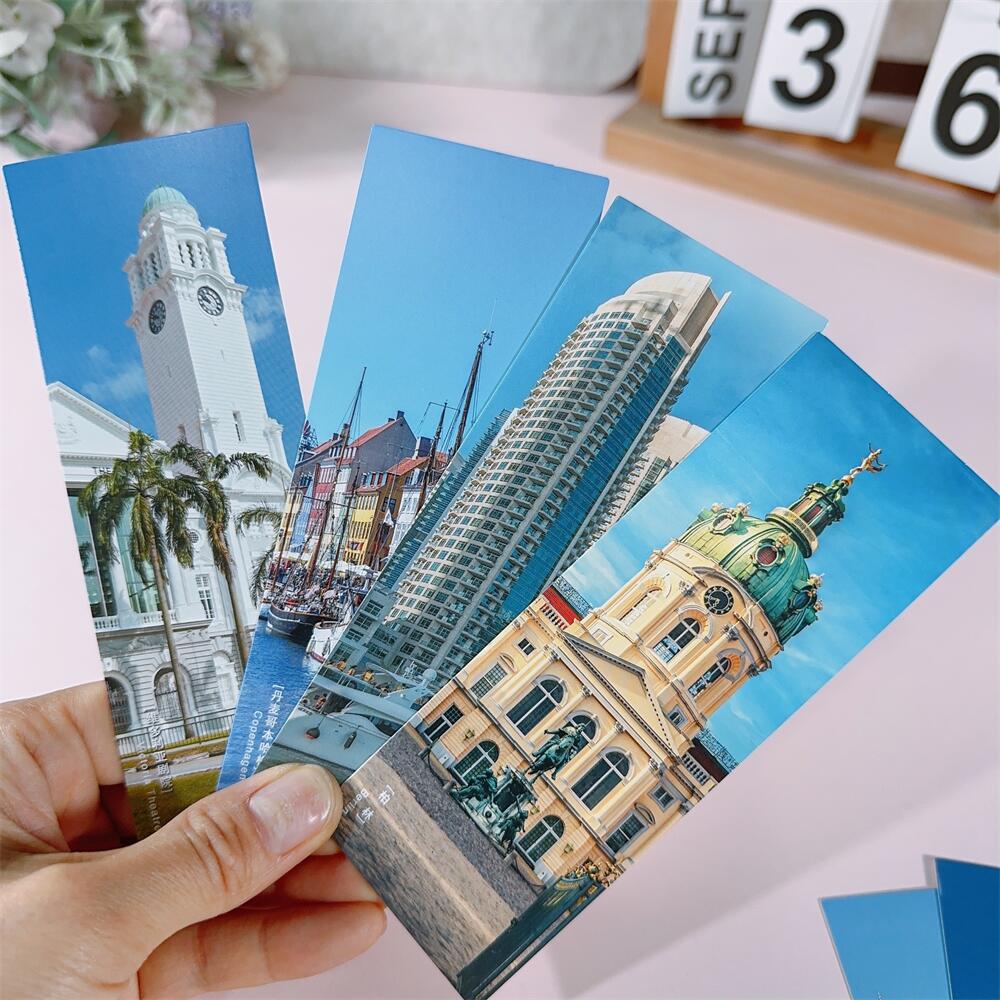 32 World Travel Bookmarks: London, Sydney, Eiffel Tower, Berlin, Pisa, Santorini
