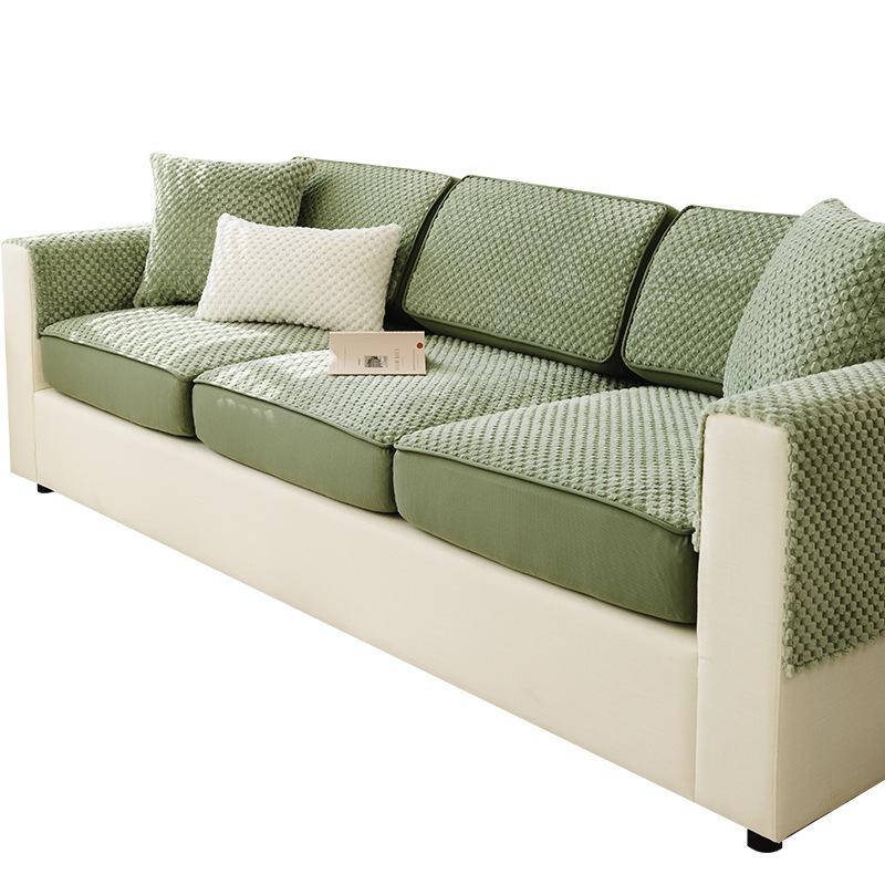 High-Grade Cream Style Golden Turtle Velvet Sofa Cover Autumn and Winter Dustproof Sofa Towel Slipcover Anti-Scratching Plush Cushion