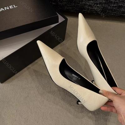 Temperamentvolle Damen Pumps Spitz Zehen Dünne Niedrige Absätze Elegante Party Damenschuhe Einfarbig Mode Weiche Lederabsätze für Damen