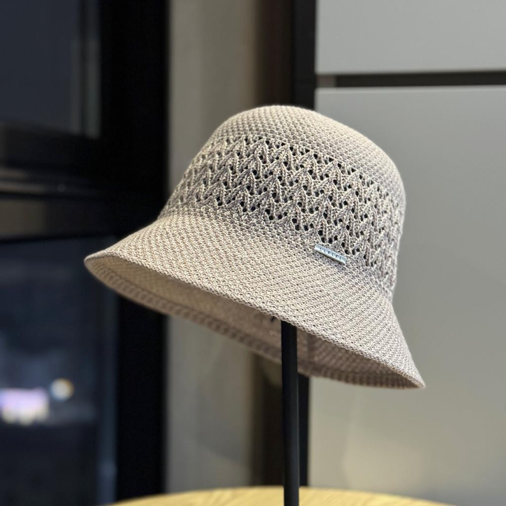High-quality New Summer Knitted Fisherman Hat for Women, Hollowed-out Sun Protection Hat, Face-slimming Bucket Hat, Fresh and Stylish for Outings