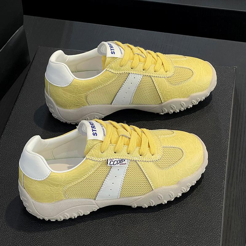 

Leather mesh breathable women s autumn new sports and leisure shoes platform white shoes 40 жовтий