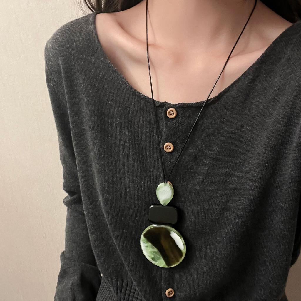 Geometric round long leather rope sweater chain women's tide necklace simple and high-end accessories