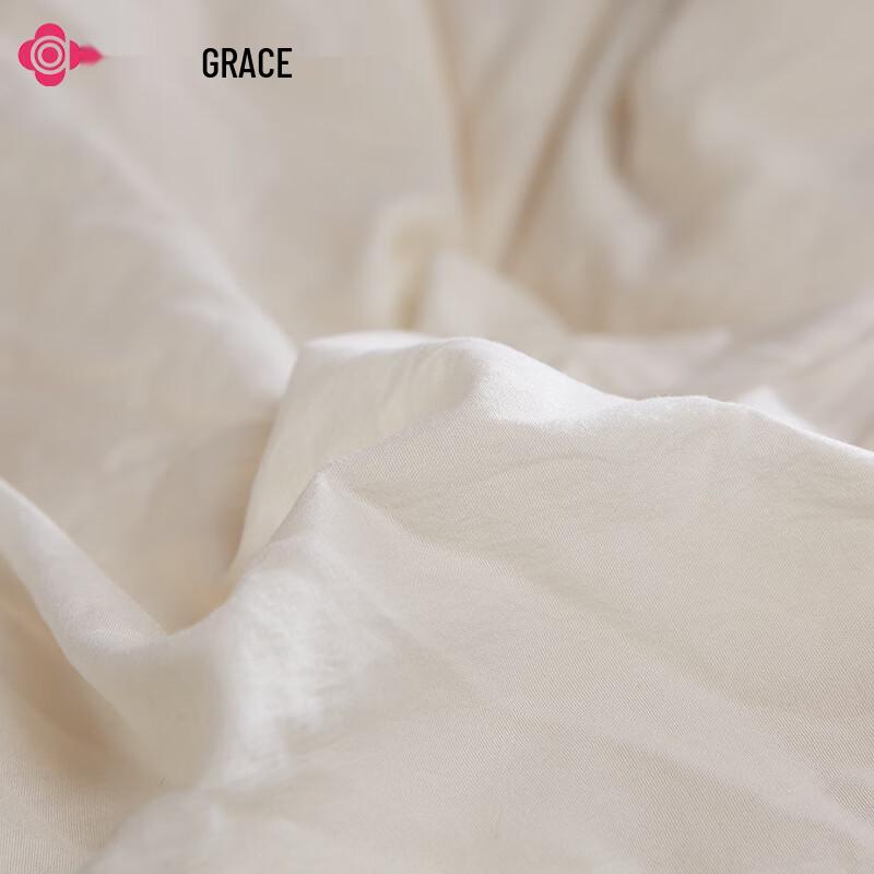 Grace Silky Soft Washable Fiber Quilt