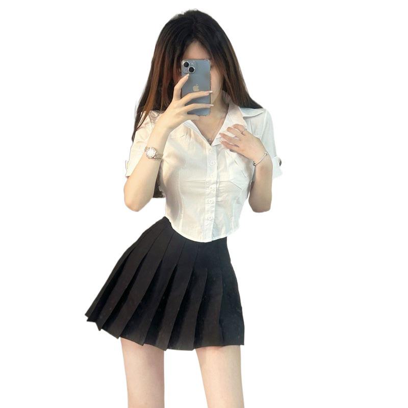 Petite Two-Piece Summer Set: White Short-Sleeve Shirt & Pleated Mini Skirt for a Chic, Youthful Look