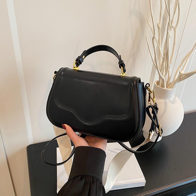 IELGY Ladies Fashion Commuter Handbag Casual All-Match One-Shoulder Messenger Saddle Bag