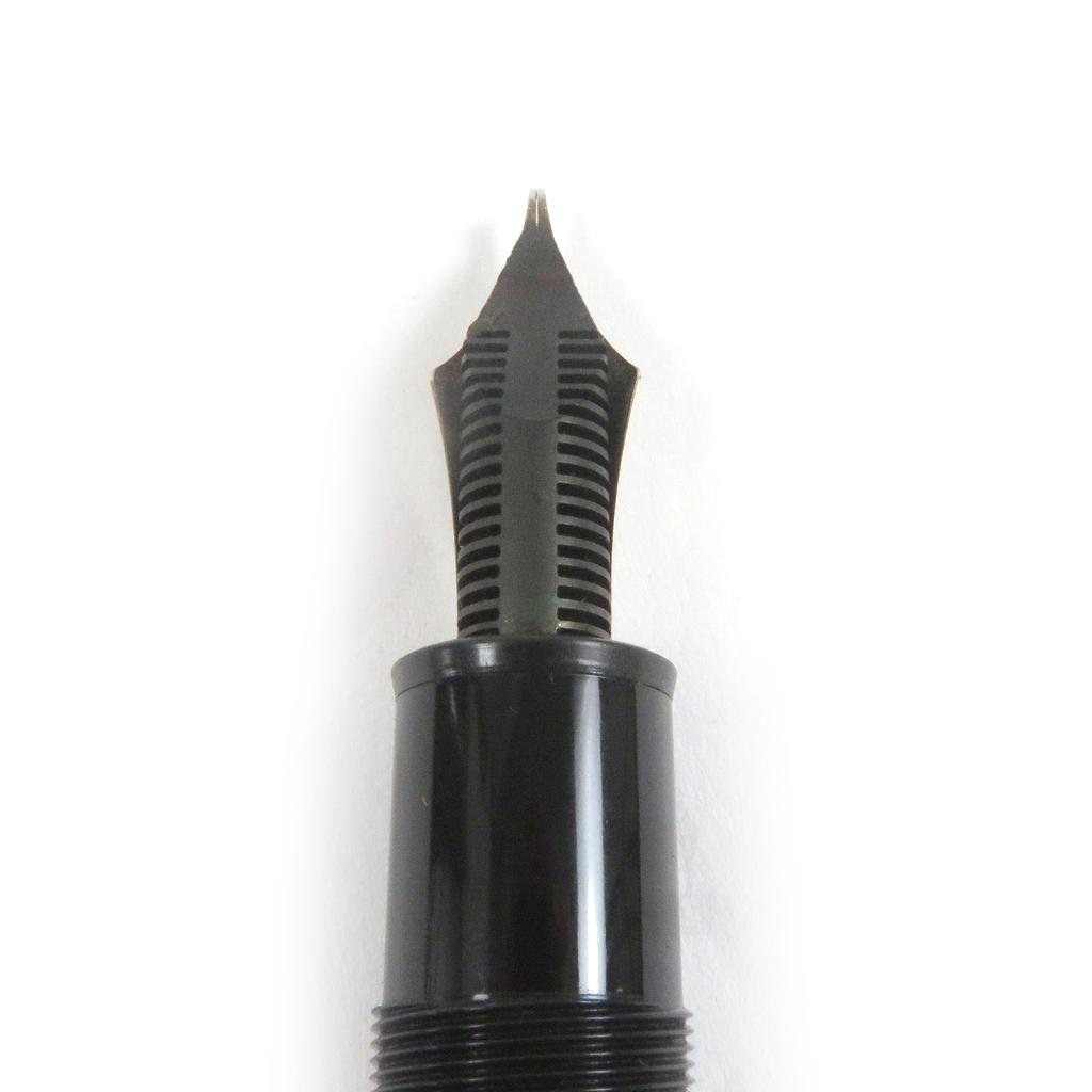 Great MONTBLANC fountain pen Meisterstck 149 Cap type Black gold 14C mens Used