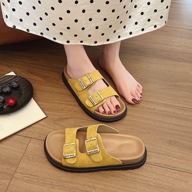 Soft-soled Boken shoes women's flat-soled Roman cool slippers, summer comfortable stepping on shit casual beach slippers 2025