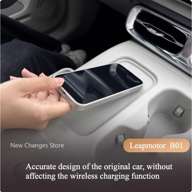 For Leapmotor B01 2025-2026 Car Central Control Wireless Charging Silicone Pad Water Cup Holder Pad Interior Auto Accessories