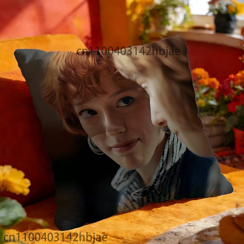 Rockie V-Vickie and R-Robin Pillow Case Print Polyester Fiber 40X40 Cm Home Sofa Throw Cushion Cover Decoration