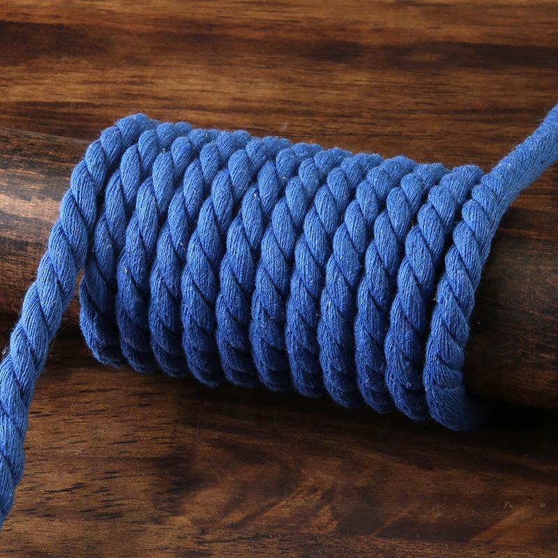 Sturdy Handmade Three-Strand Cotton-Hemp Rope for DIY Projects - Thick White Binding or Air Conditioner Water Pipe