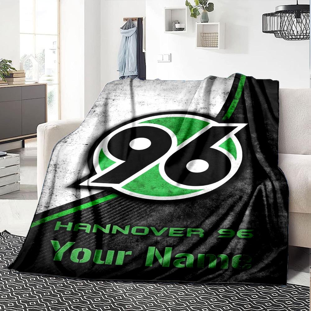 Name Custom Hannover 96 Logo Print Flannel Blanket High Quality Warm Comfortable Cover for All Seasons Perfect for Gifts Home Decor