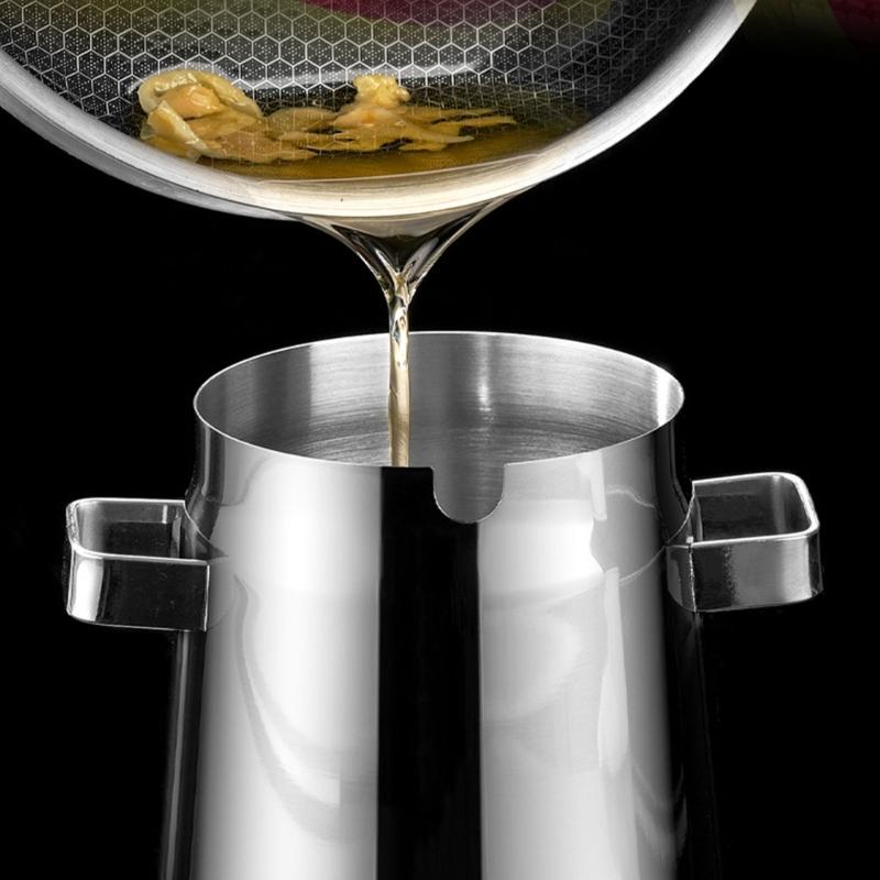 Effective Stainless Steel Oil Saver With Removable Strainer Suitable For Storing And Filtering Bacon Grease