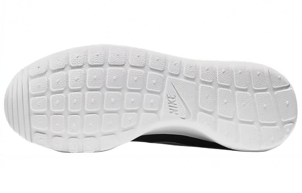 Nike Roshe One Black/Metallic Platinum White Women's 511882-094