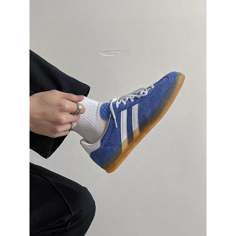 Women's Suede Sneakers Lace-up Low-top Casual Shoes Retro Style Striped Walking Shoes