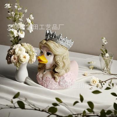 Statue de Canard Princesse Mignonne en Résine Décoration de Table Unique Ornement avec Décoration de Couronne