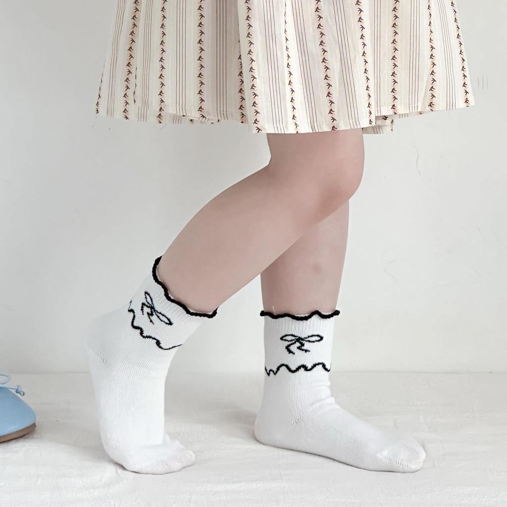 Дитячі осінні шкарпетки до середини гомілки з мультяшними горошками - Універсальний корейський стиль для хлопчиків та дівчаток