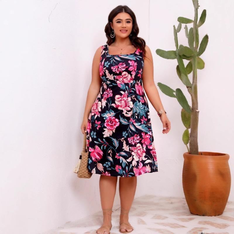 

Женское летнее платье больших размеров с круглым вырезом без рукавов с принтом 4XL чёрный/красный