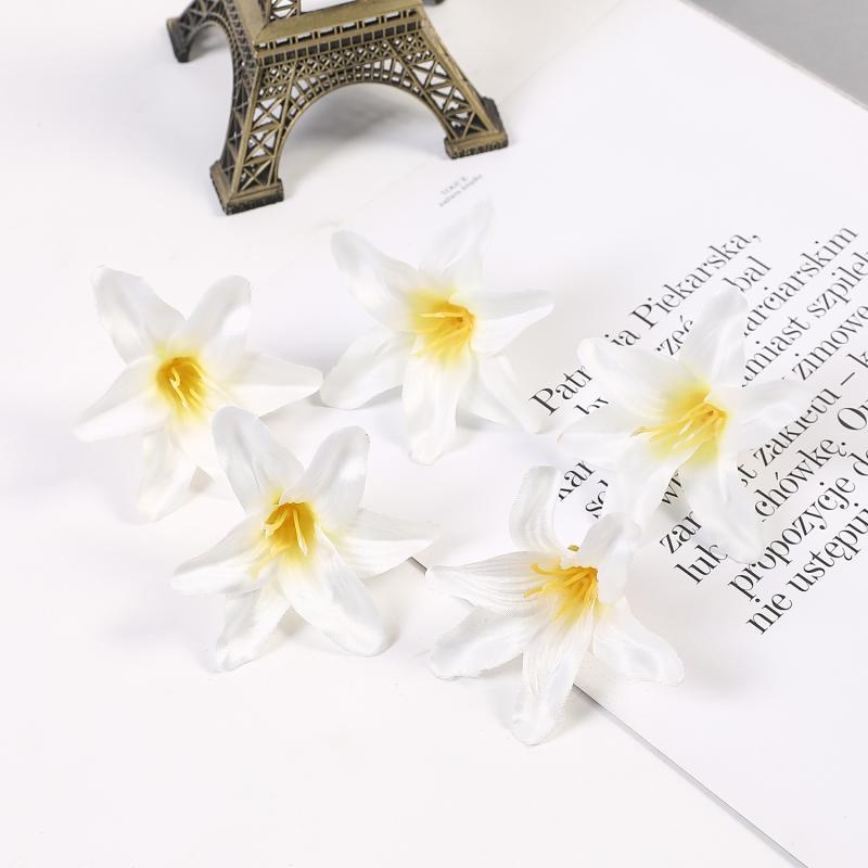 Lilien Seidenblumen Kopfschmuck: Künstlicher Blumiger Haarschmuck für DIY, Handgemachte Dekoration, Hochzeiten und Heimdekoration