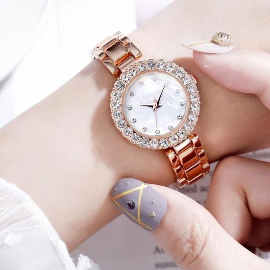 Ladies Bracelet Watch Rhinestone Quartz Analog Watch Sparkling Round Dial Wristwatch for Women Daily Party Date Wear