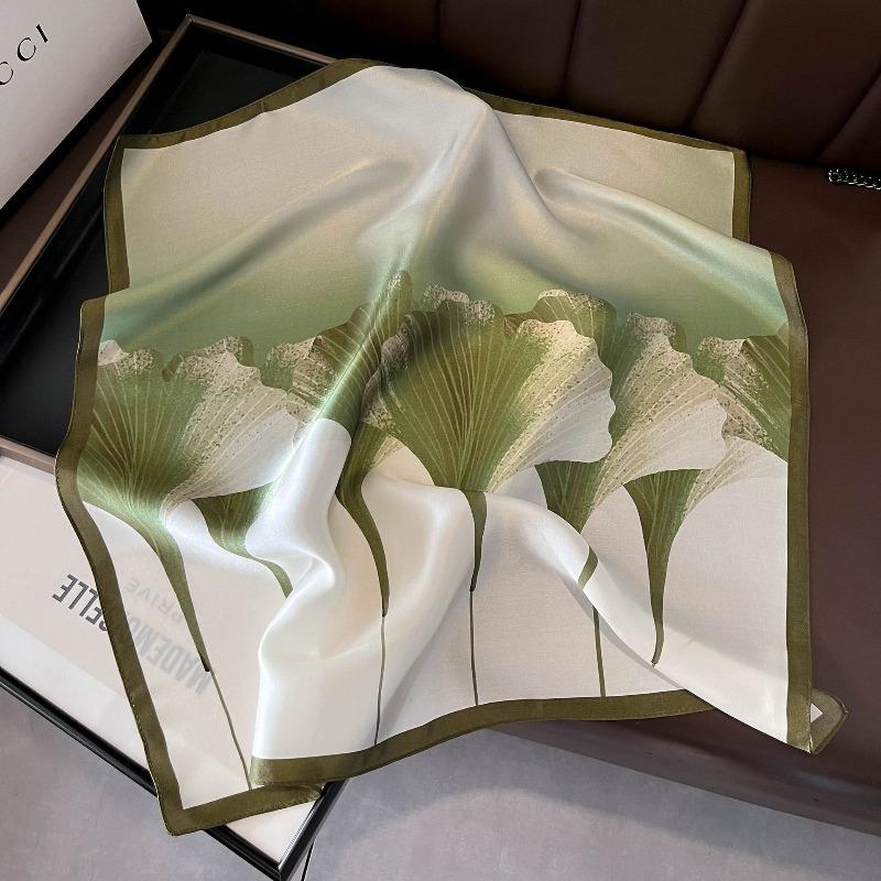 Hangzhou silk 100% mulberry silk silk scarf flower color lotus silk scarf women s 53cm square scarf small scarf shawl 53*53cm
