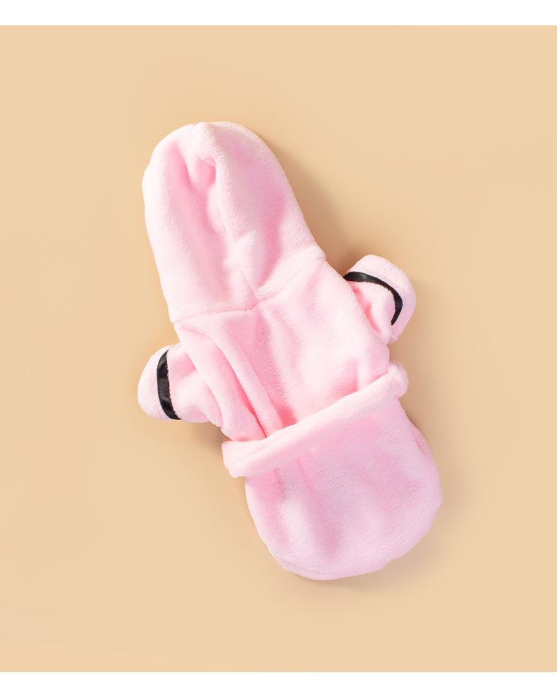 Hot-Selling Pet Robe Dog & Cat Clothing for Pomeranians