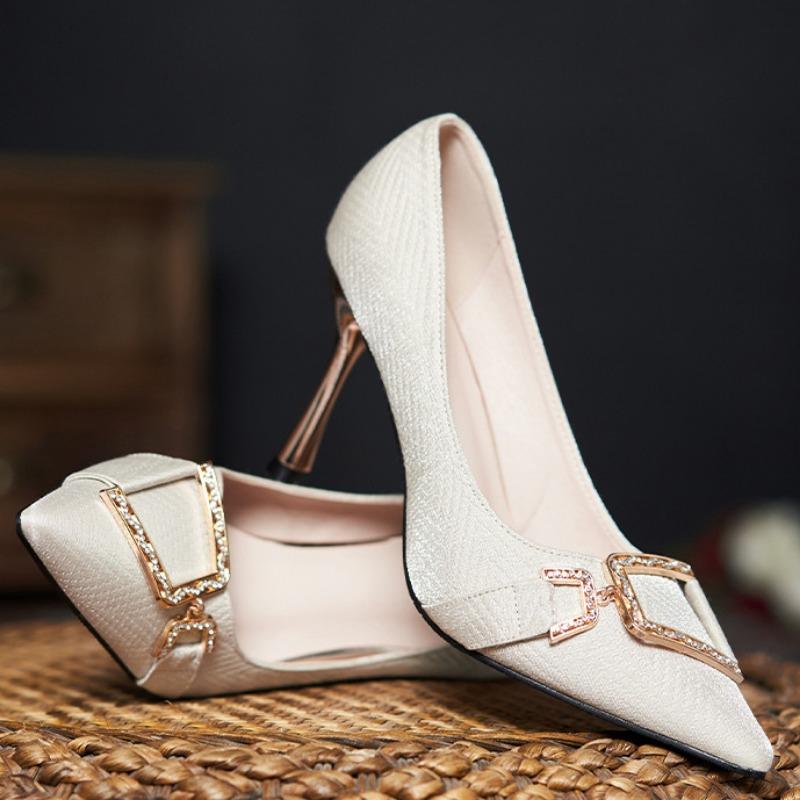 Jarní a podzimní nové špičaté boty na jehlovém podpatku Single Shoes Všestranná móda Dámská obuv