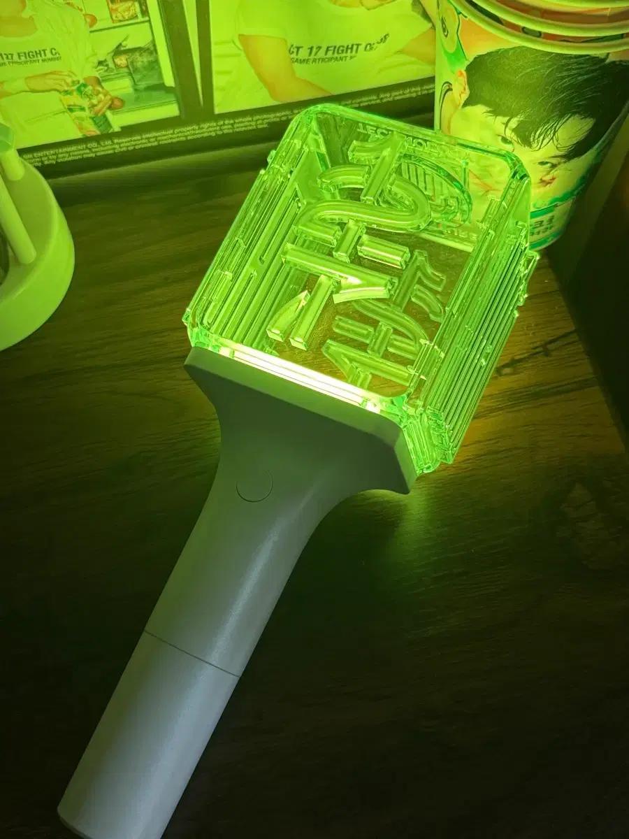 

NCT 127 cheering stick Newum Used