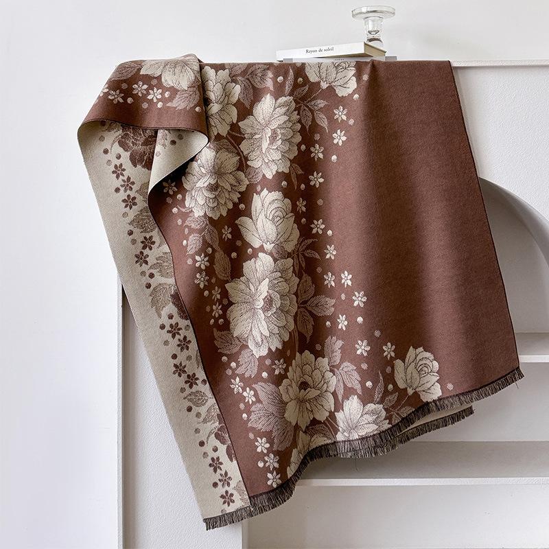 Retro Printing Flower Temperament Simple And Versatile National Style Scarf Shawl Cape Warm Jacquard Women'S High-End Trend