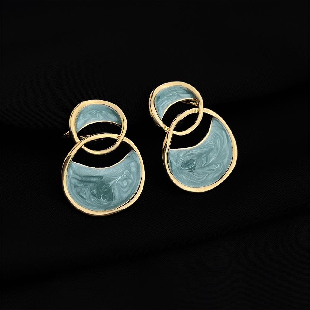 18K Gold Plated Clip-on Enamel Flower Earrings - Non-Pierced, High Color Retention
