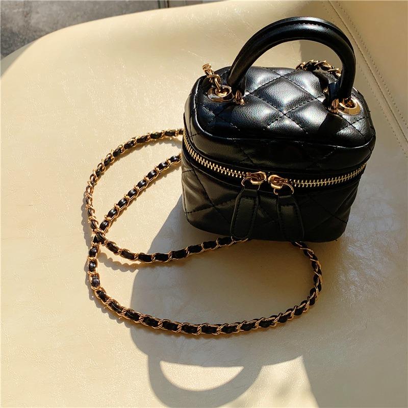 

Mini Rhombus Small Fragrant Wind Chain Crossbody Bag Simple Versatile Shoulder Bag Fashion Lipstick Small Bag Women чёрный