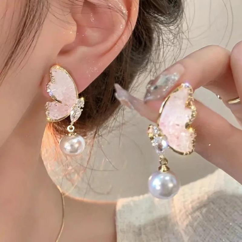 Elegant Zircon Pearl Crystal Butterfly Earrings Exquisite Shinny Flower Butterfly Earrings for Women Party Fashion Jewelry