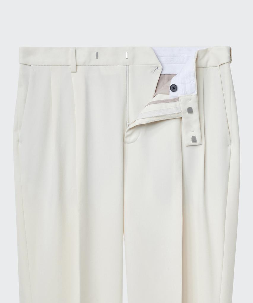 MUSINSA STANDARD Real Wide Hidden Banding Slacks [Cream]