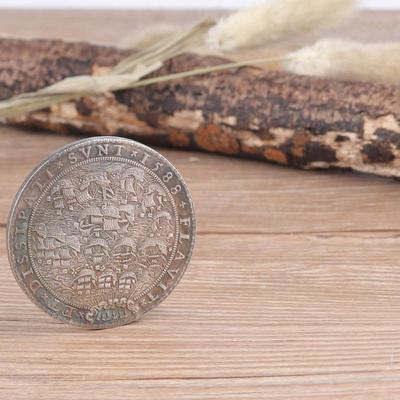 Regali e souvenir – Riproduzioni di monete