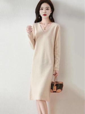Robe pull en laine pour femme automne/hiver 2025 à col V, longueur genou avec fente