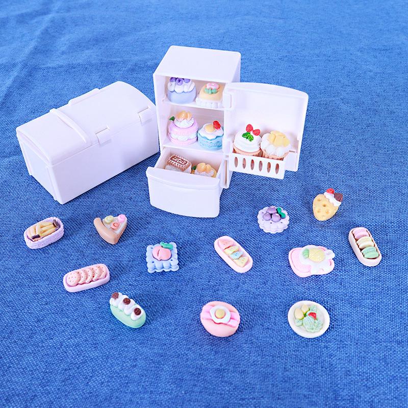 Mini Food Toy Supermarket Set: Resin Refrigerator & Ornaments for Playhouse