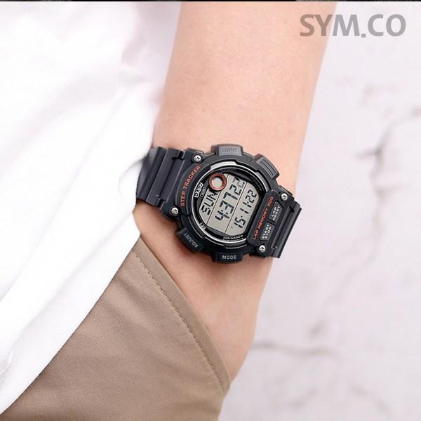 Casio Men's Pedometer All-purpose Sports Watch