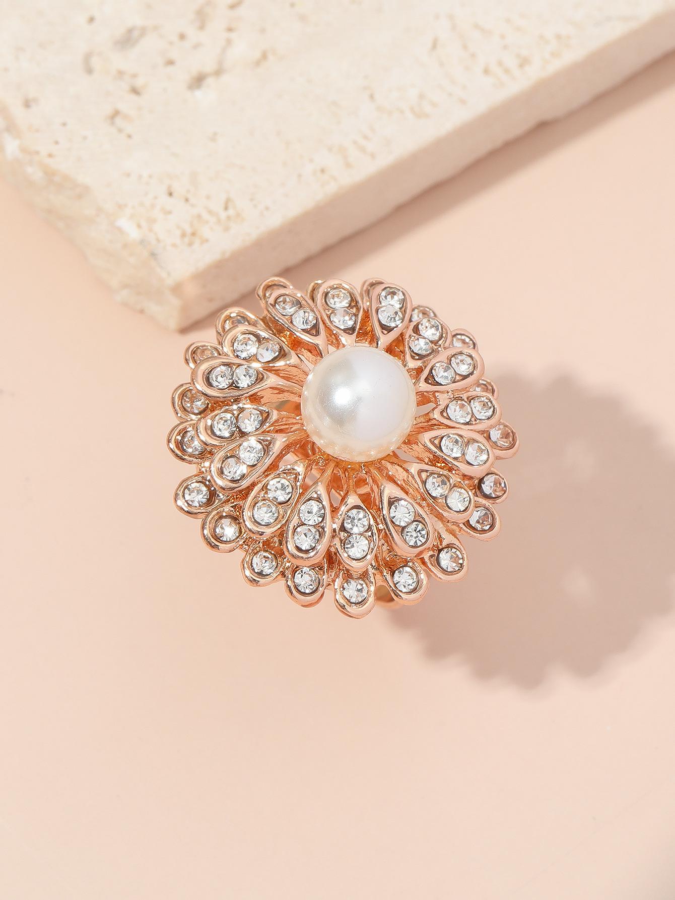 

Popular three-dimensional design double-layer rhinestone simple pearl rose gold open ring diamond ring Adjustable opening белый
