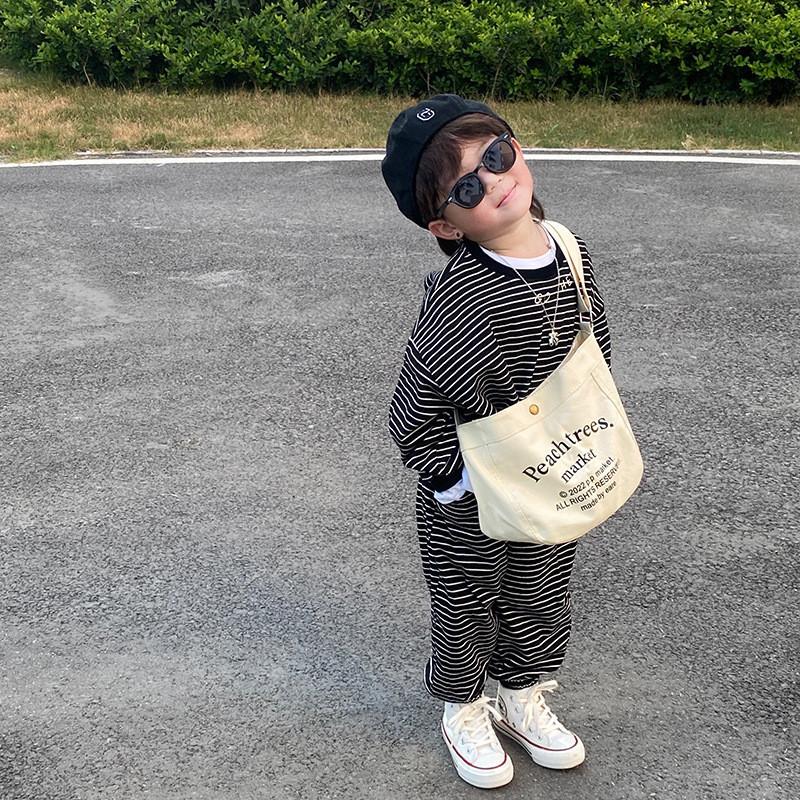 Очаровательная Мультяшная Холщовая Сумка Через Плечо Для Мальчиков И Девочек Легкая И Веселая белый