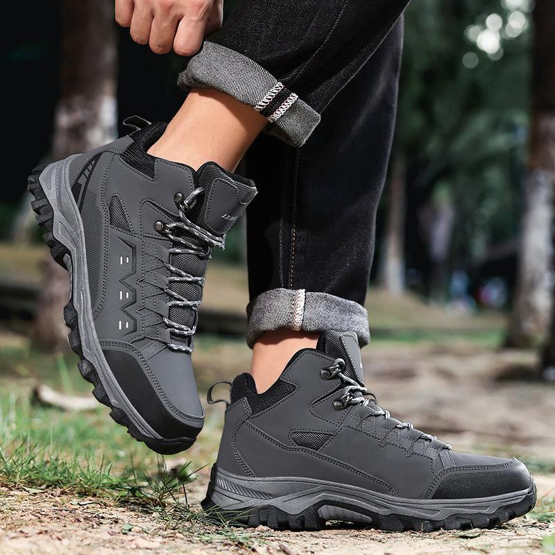 Outdoor Casual Hiking Shoes for Couples New Wear-resistant Autumn and Winter Models