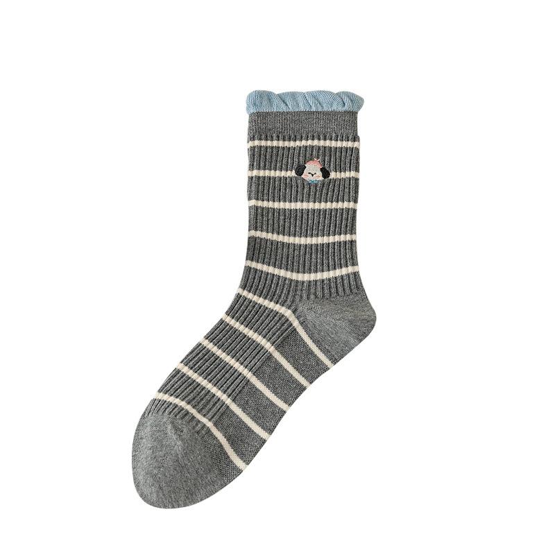 

Милые мультяшные полосатые носки до середины икры для женщин в осенне-зимнем школьном стиле, удобные и универсальные махровые носки, длинные носки 1 pair